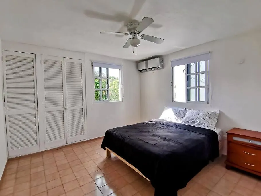 3 Bedrooms Queen Beds Appartement / Bonampak Ave. Cancun 0*,  Mexico