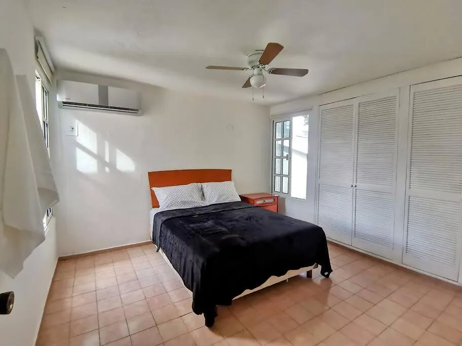 3 Bedrooms Queen Beds Appartement / Bonampak Ave. Cancun Apartment