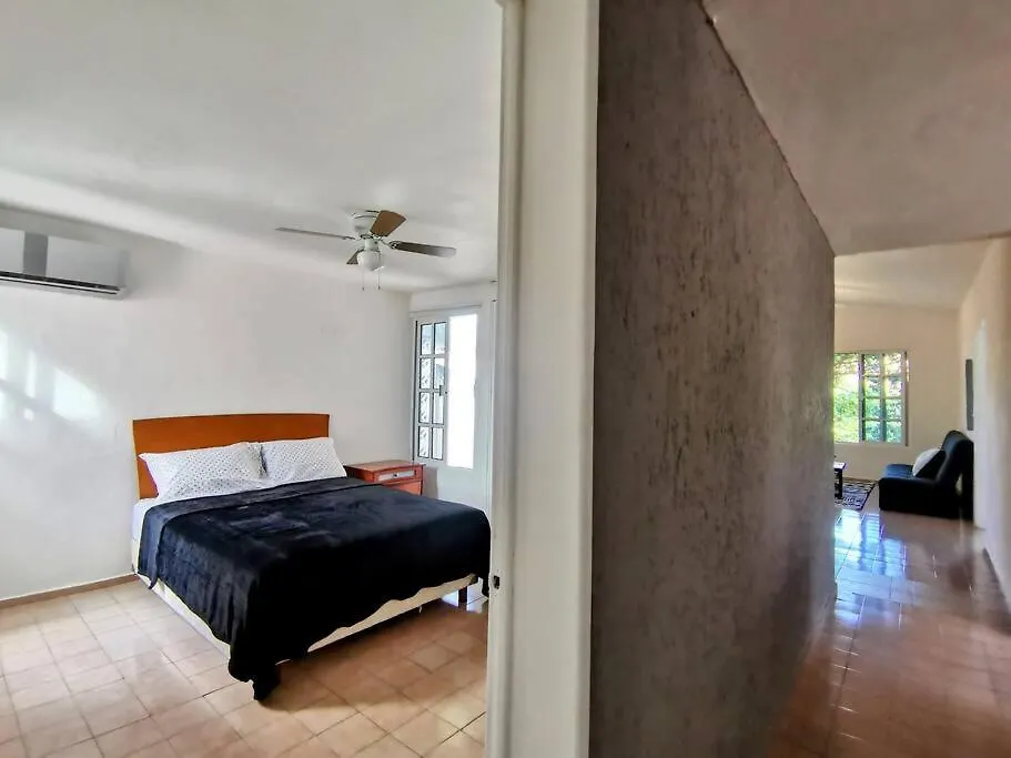 3 Bedrooms Queen Beds Appartement / Bonampak Ave. Cancun Mexico