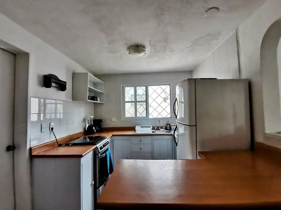 Apartment 3 Bedrooms Queen Beds Appartement / Bonampak Ave. Cancun